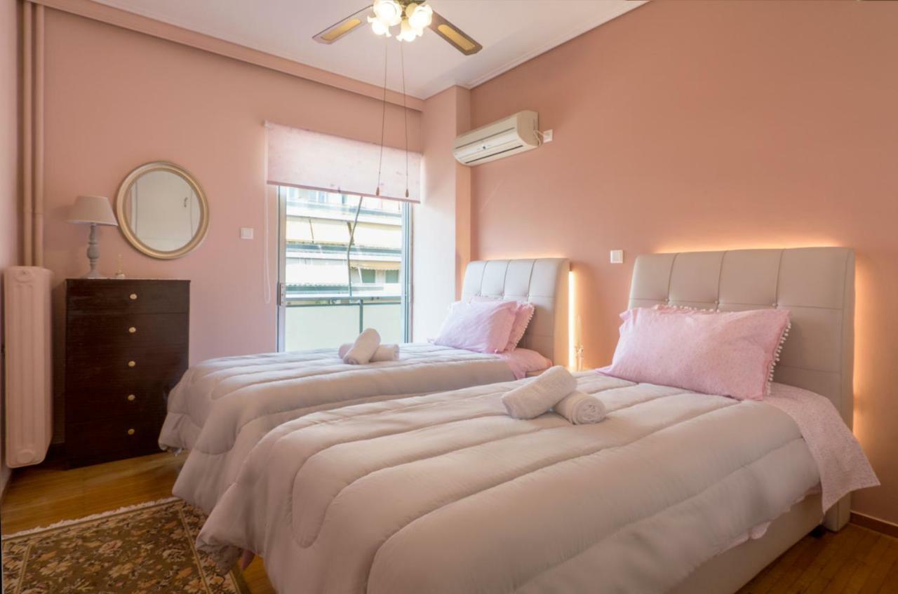 Lovely Apartment In アテネ エクステリア 写真